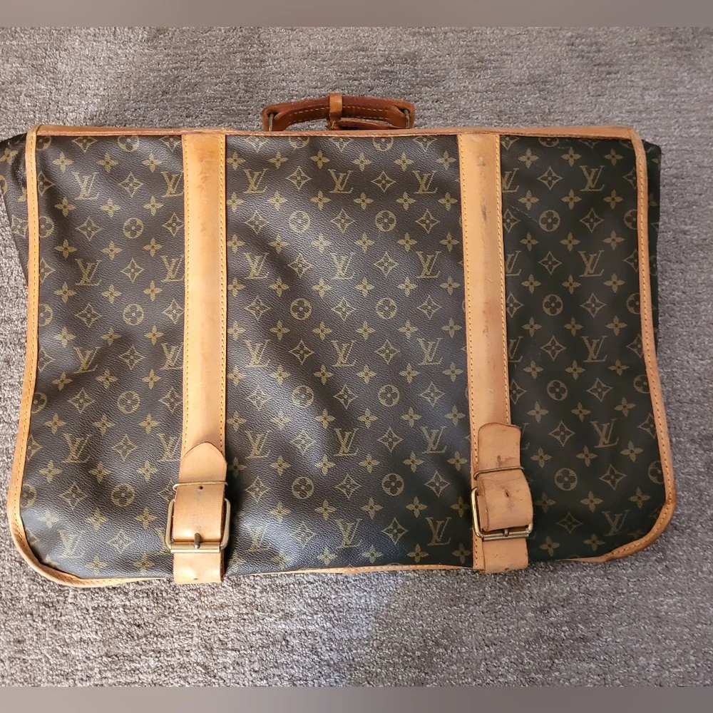 Louis VuittonVintage Luxury Brown and Tan Monogram Logo Large Travel Bag